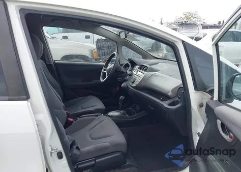 2013 Honda Fit z USA, uszkodzony, nr VIN JHMGE8H38DC075688